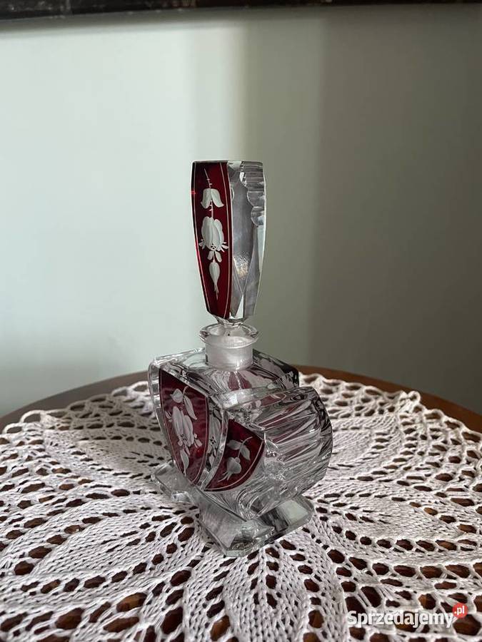 Flakonik do perfum z krysztalu Jelenia Góra