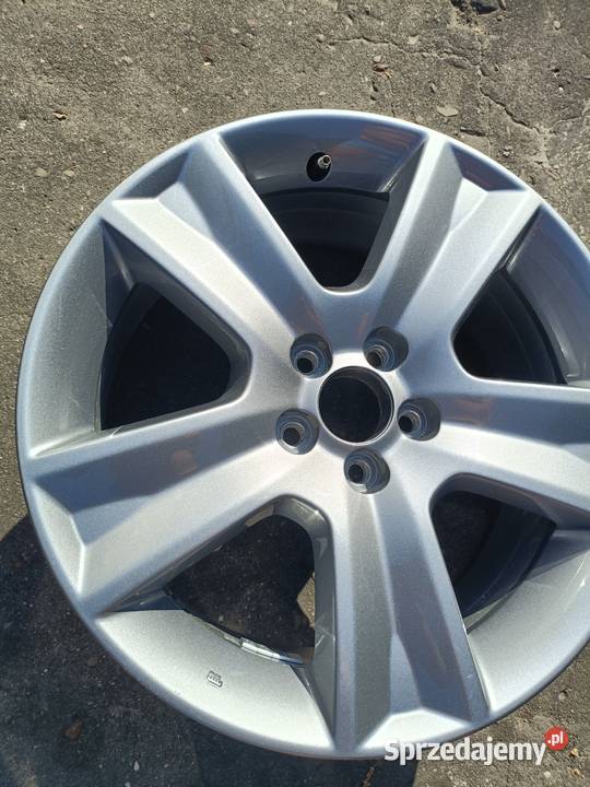 Felga aluminiowa Subaru 17 5x100 Et48 7Jx17