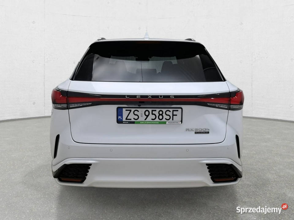 Lexus RX V 2022 4/5 sprzedam