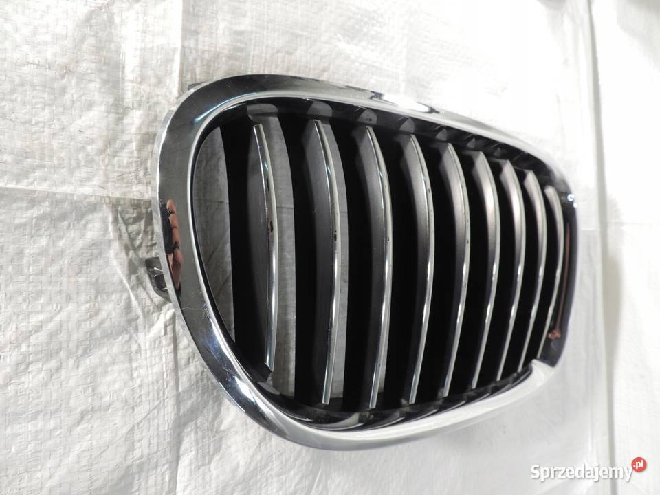 BMW 7 F01 ATRAPA PRAWA GRILL 51137295298