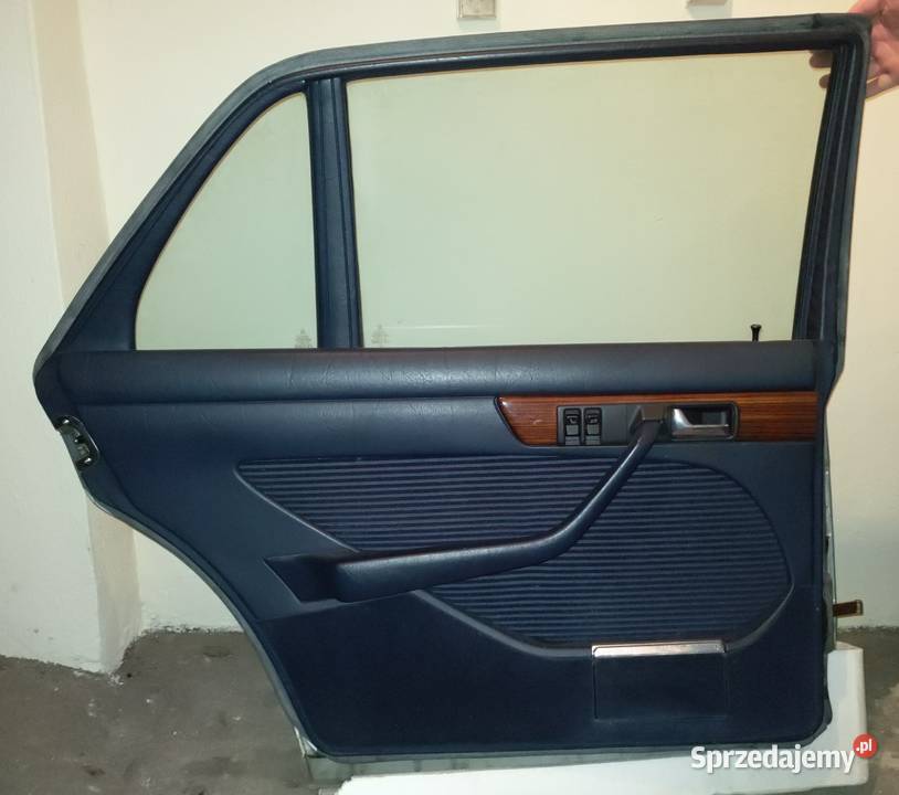 Części Mercedes w 126 SEL Maska przednia Rok produkcji 1983 Słupsk