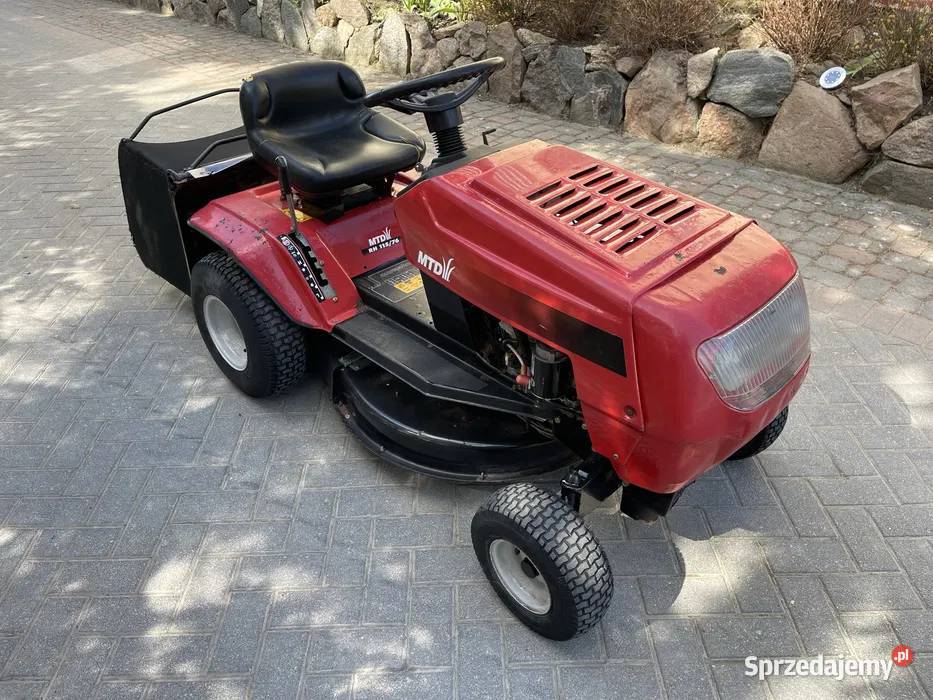 Kosiarka traktorek MTD RH 11576 z koszem Janów