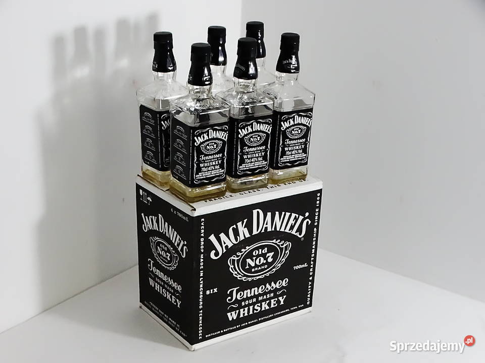 Puste butelki Jacku Danielsie 700 ml z nakrętką Biłgoraj