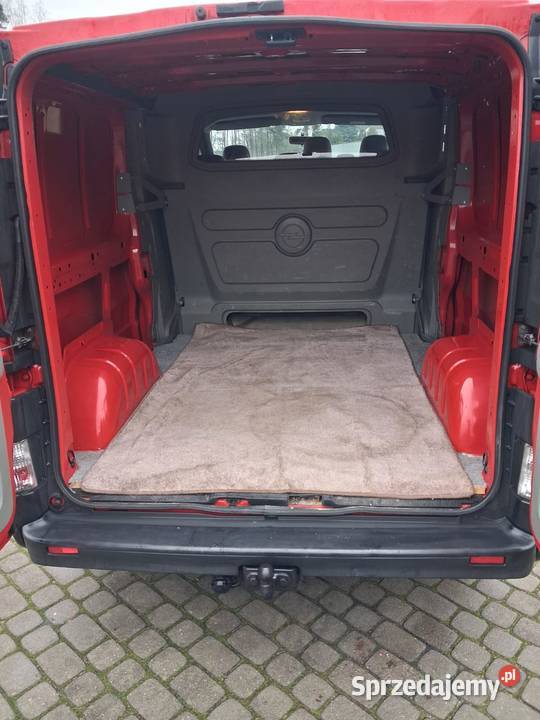 Piękny Trafic 6osobwy Szwajcar 115KM Zwoleń