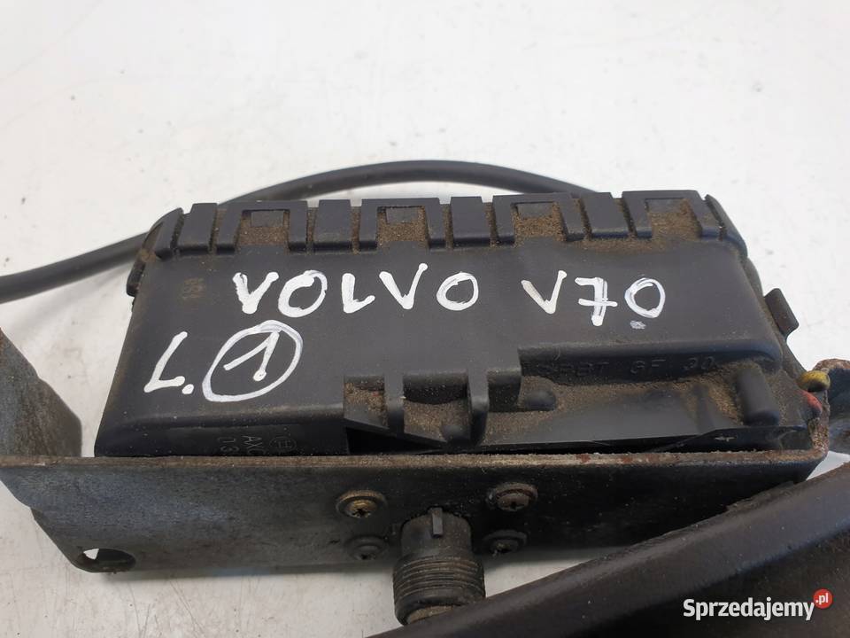 Volvo XC70 V70 II LEWY SILNICZEK WYCIERACZKI Janów