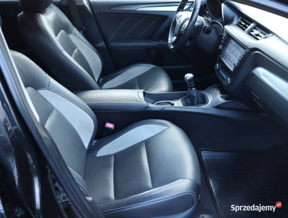 Toyota Avensis 20 D4D 4/5 Lublin