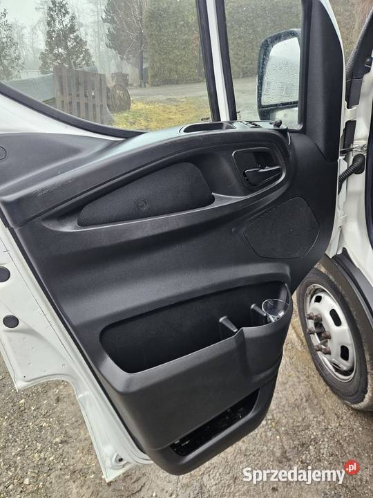 Bus wywrotka Iveco 35140 Bliżniak 2018 Cieszyn sprzedam