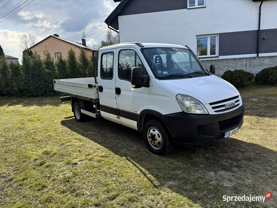 Iveco Daily 35C12 Doka 7 osób Ładowność 1090 Hak Bliżyn sprzedam