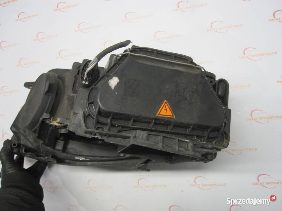 AUDI A5 S5 8T lampa prawa przód 8T0941004AL osobowe Kielce