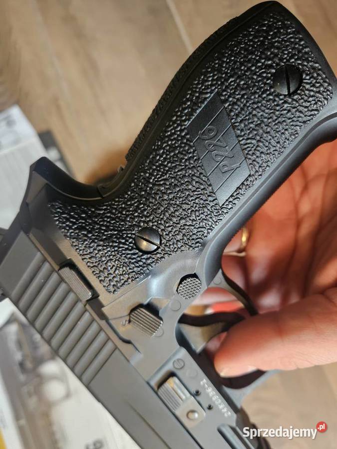 Wiatrówka SIG SAUER P226 blow back Sporty strzeleckie i myślistwo Łódź