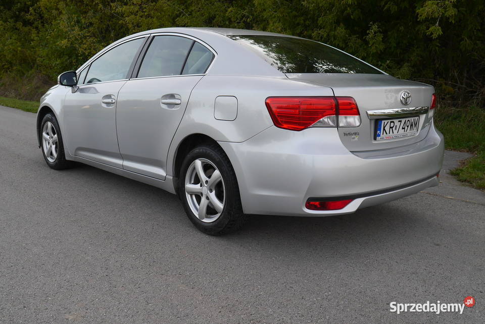 Avensis 2012 Polski salon Kraków