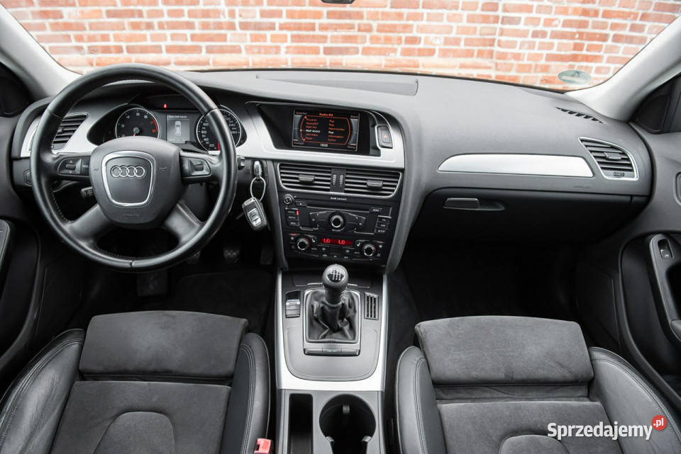 Audi A4 Avant SLine 18T 160 190 Super Stan gniazdo AUX mazowieckie Zwoleń