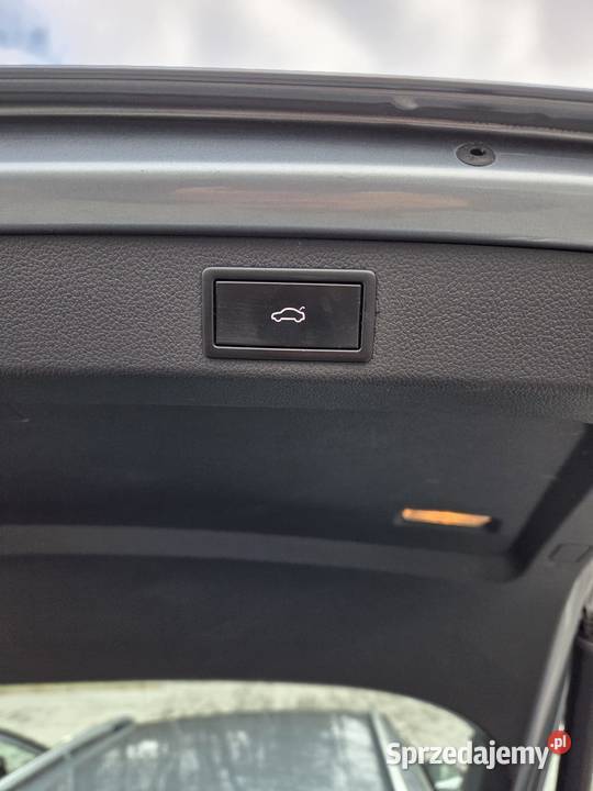 Skoda Superb 18 TSI lakier metallic Kraków