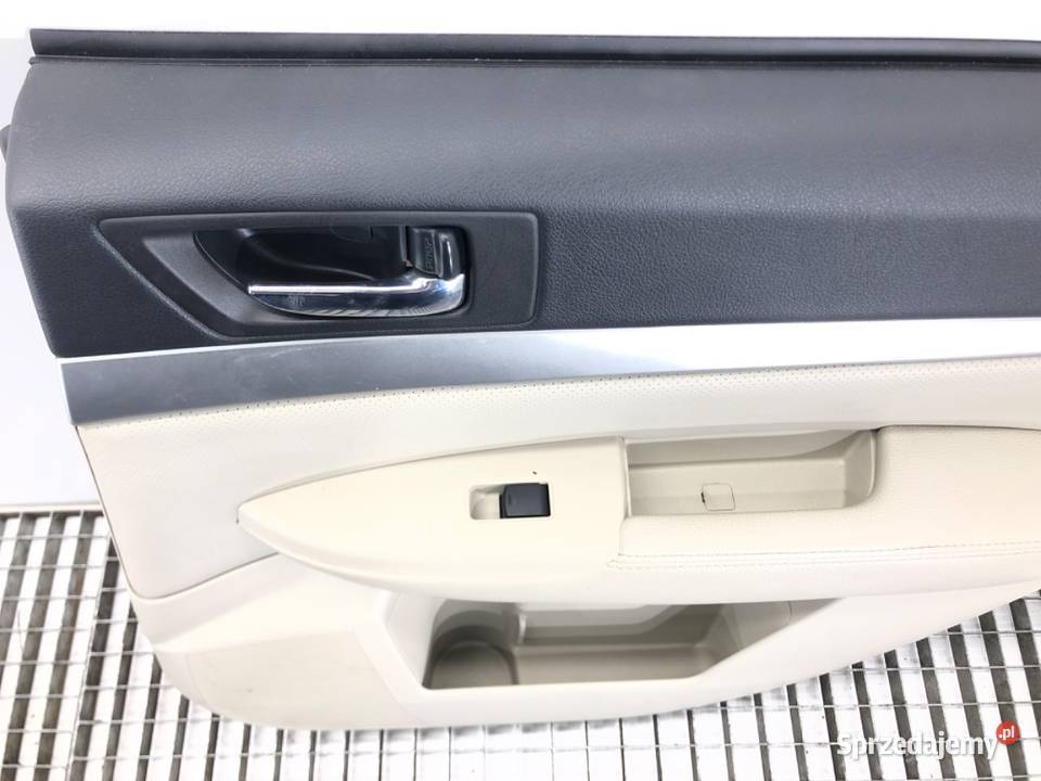 BOCZEK DRZWI TYŁ PRAWY TAPICERKA SUBARU LEGACY V