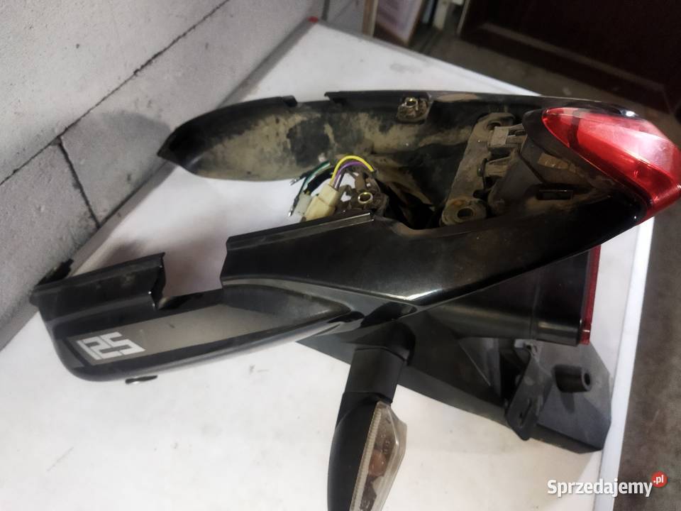 Keeway RKS 125 tylna lampa błotnik boczki Świdnica