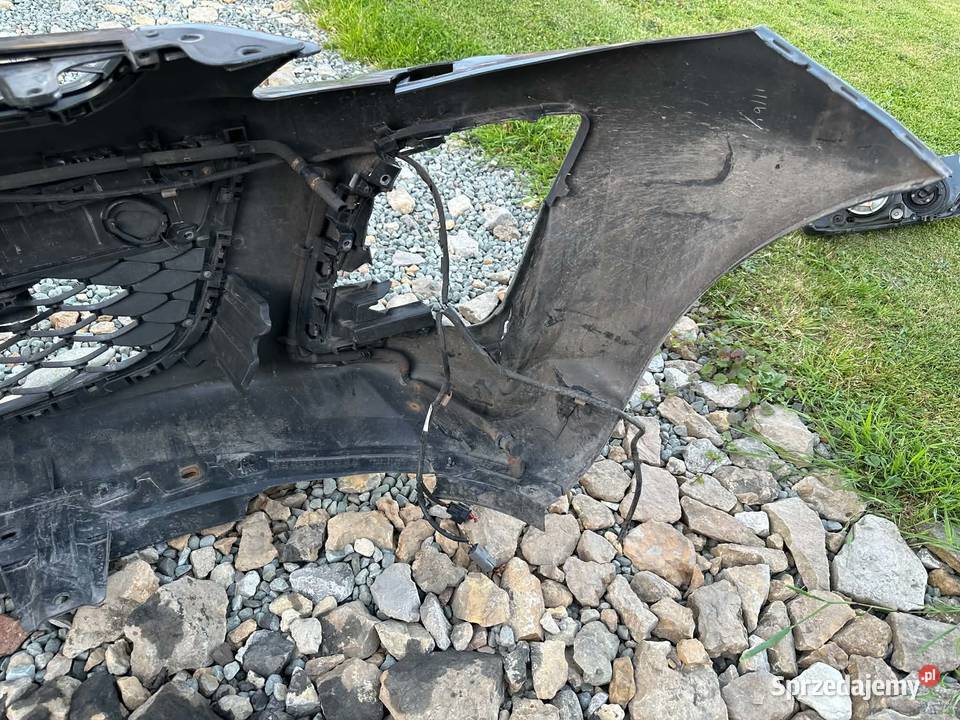 Uszkodzony przedni Mazda CX7 0912r Osiek sprzedam
