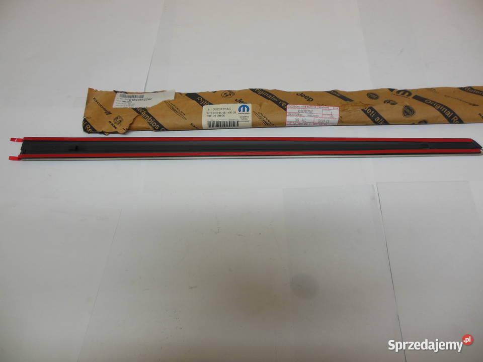 Listwa drzwi tylnych lewa Mopar 1DX25TZZAC śląskie
