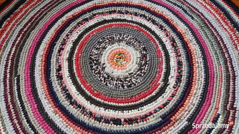 Dywan okrągły średnica 144 rękodzieło zero waste Łódź