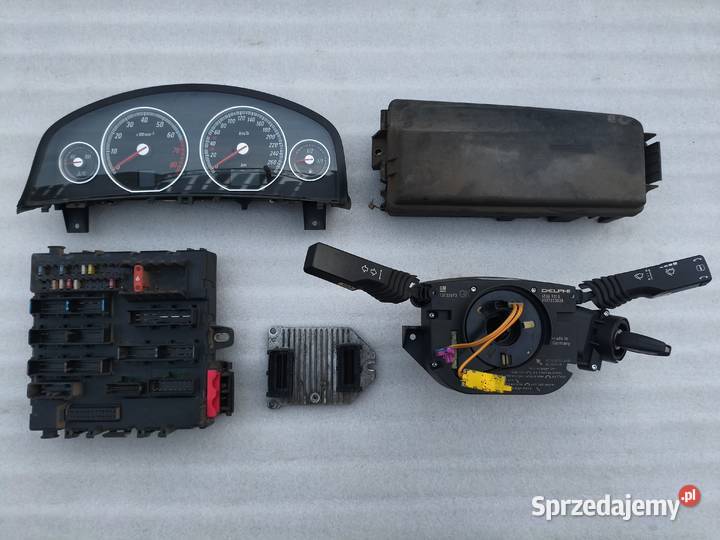 Sterownik Silnika Opel Vectra C 18 16v 55352666 Wyszków