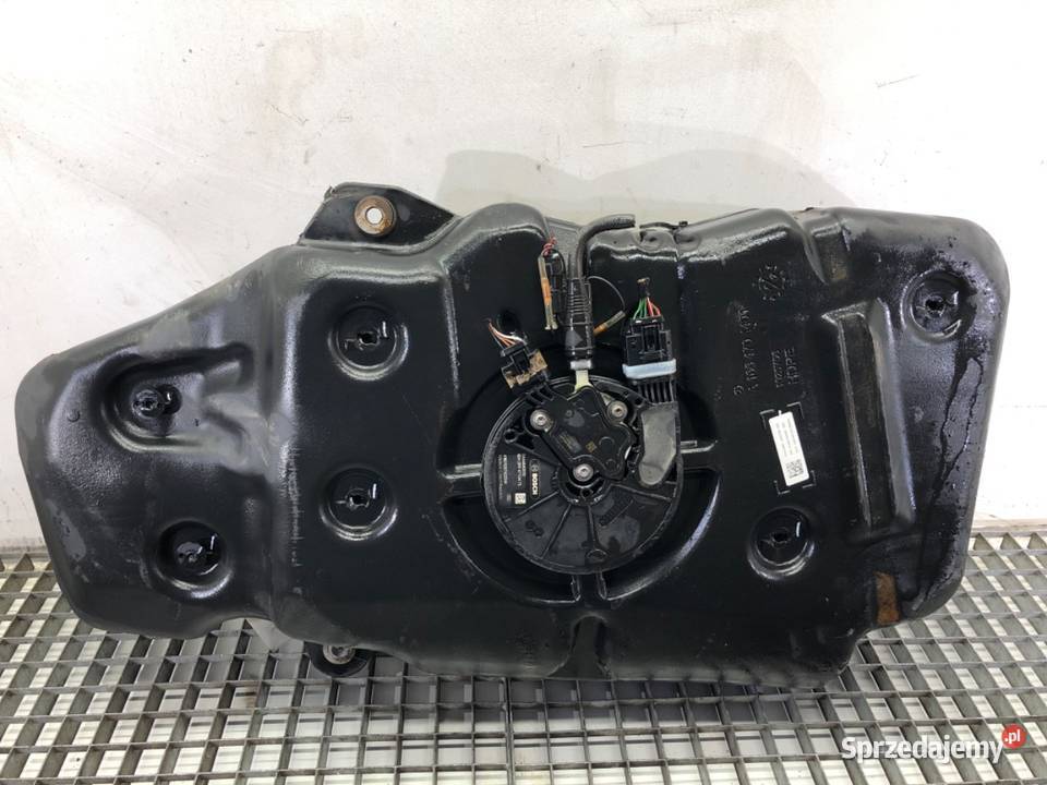 ZBIORNIK SCR MERCEDES GLE A1664704401 30 258 SUV