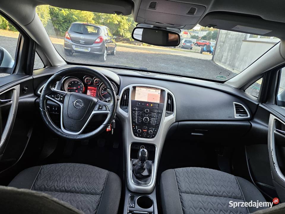 Opel Astra J 14T benz2013rwersja Active Mogilno sprzedam