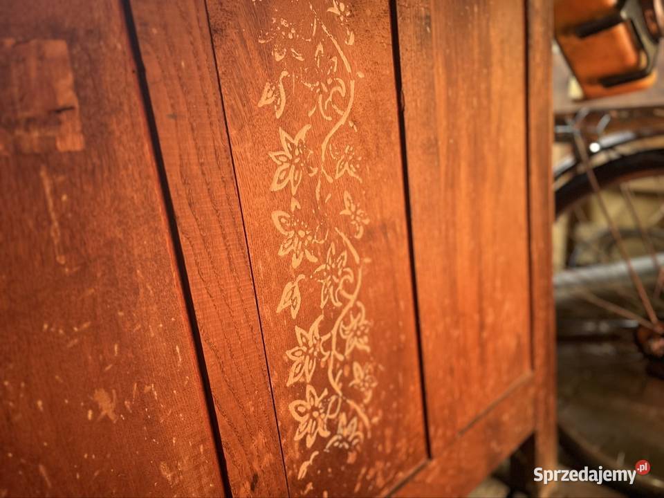 Zabytkowa komoda do renowacji Wschowa