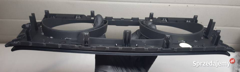 RAMKA OBUDOWA DEKOR LICZNIKA VW GOLF VII osobowe