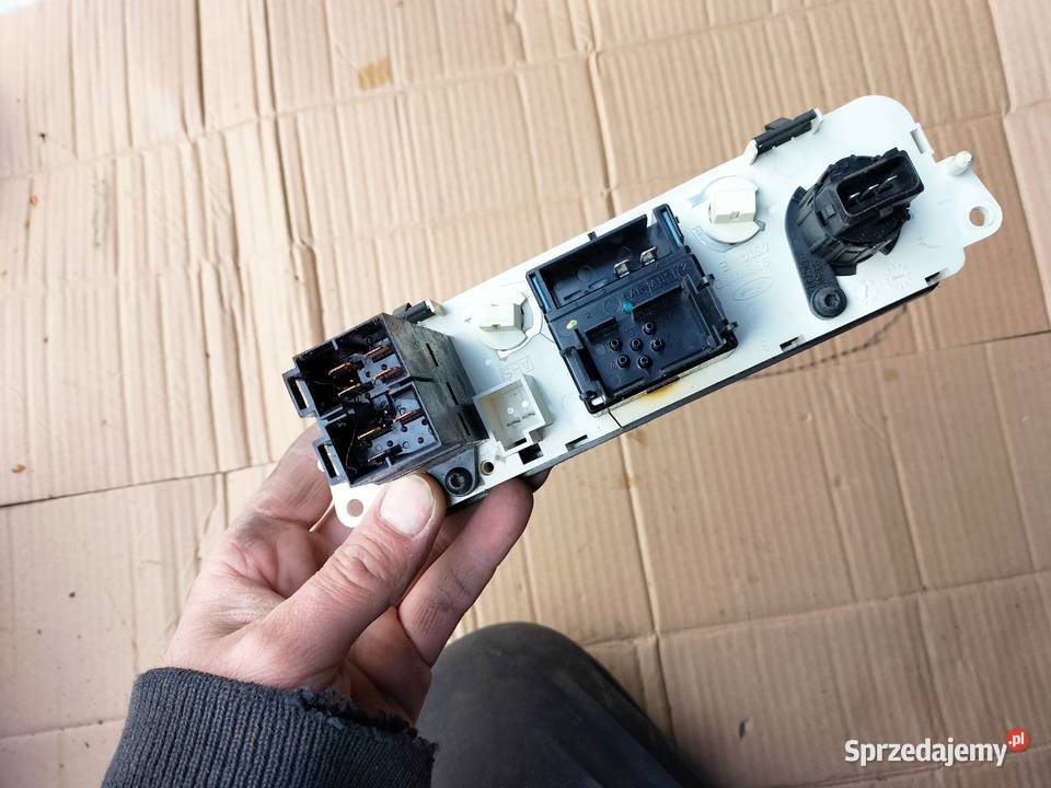 FORD MONDEO MK1 PANEL NAWIEWU KLIMATYZACJI Kamień-Kolonia