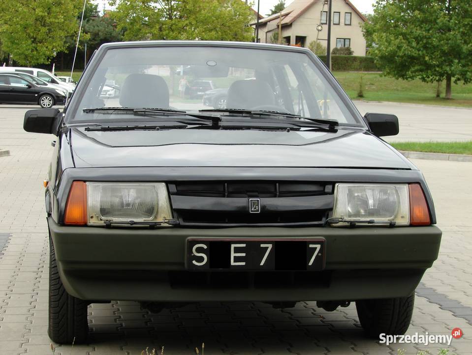 Lada Samara 1991 r salon polska kolor czarny 5 nieuszkodzony sprzedam