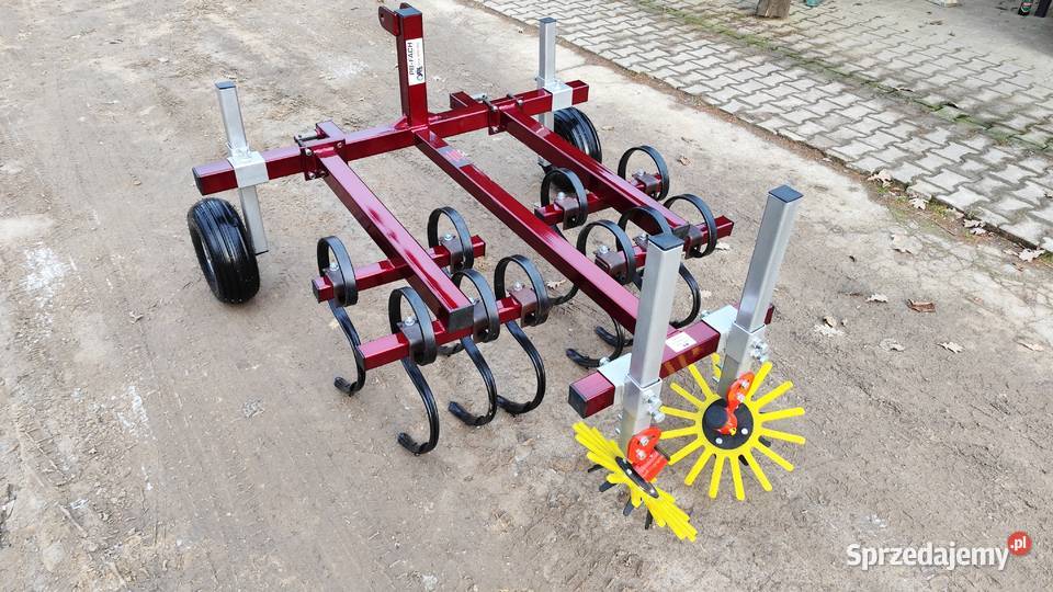 Pielnik porzeczek truskawek malin chwastownik Puławy