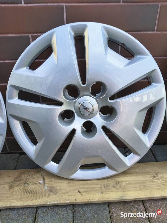 Kołpaki Opel 16 strukturalne dolnośląskie sprzedam