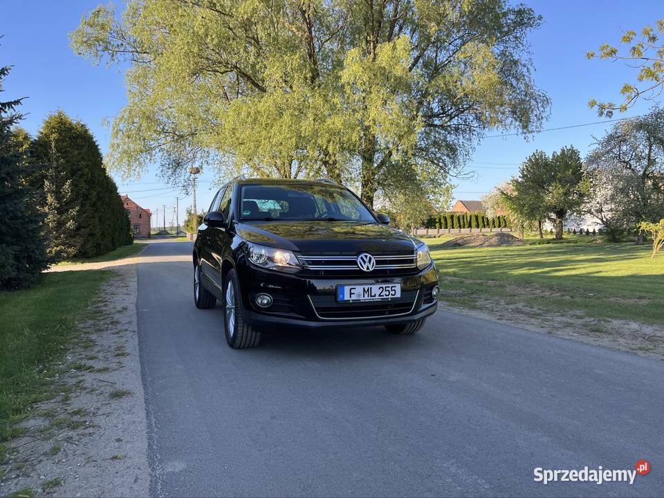 Volkswagen Tiguan 20 tsi czarny Rychtal sprzedam