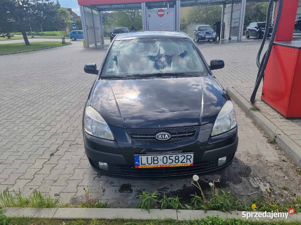 Kia Rio Samochody osobowe