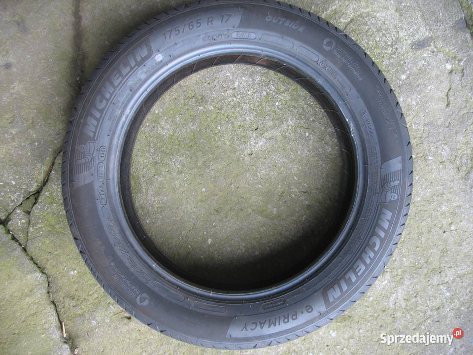 komplet opon Michelin 17565R17 z Toyoty Aygo X Samochodowe