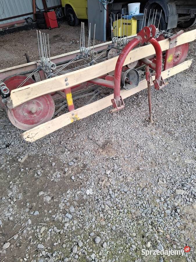 Przewracarka taśmowa do siana Nowa Słupia sprzedam