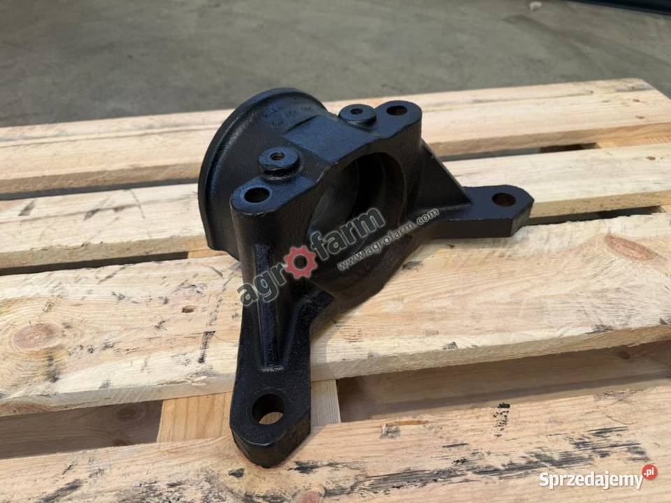 Podpora mostu Massey Ferguson 6270 6290 Byków