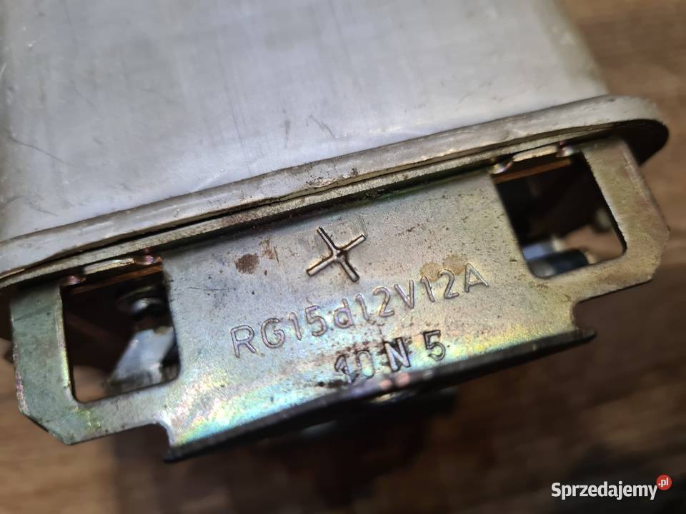 Regulator napięcia prądnicy RG15D Ursus C330 Piotrków Trybunalski