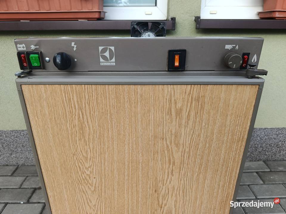 Lodówka do przyczepy kampera na 12 V 230 W gas Pruszków