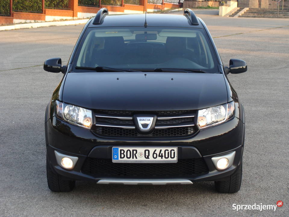 Dacia Sandero Stepway benzyna 90 stan fabryczny światła przeciwmgielne Radom