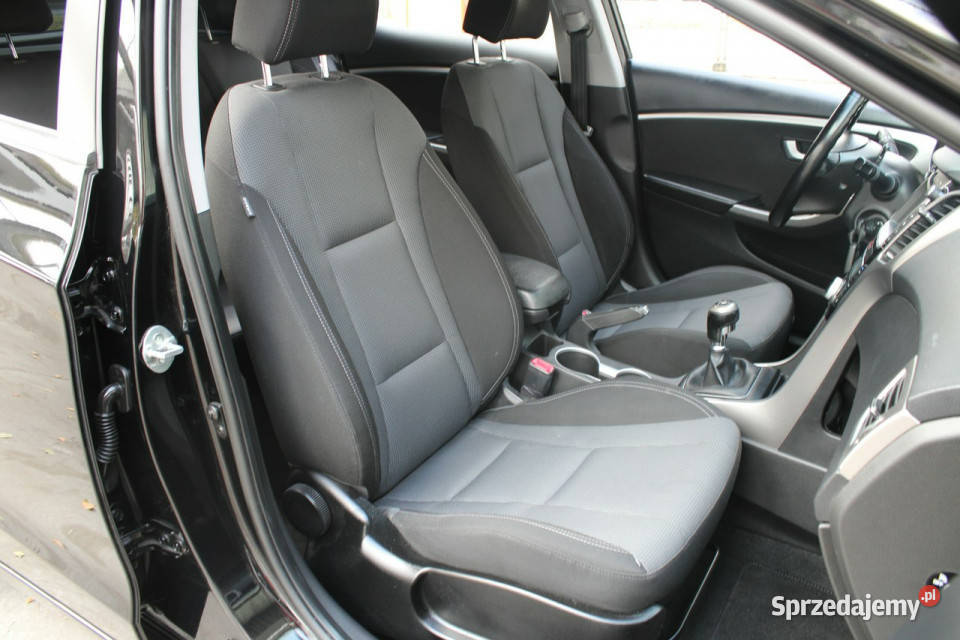 Hyundai i30 PREMIUMBezwypadkowyBogate