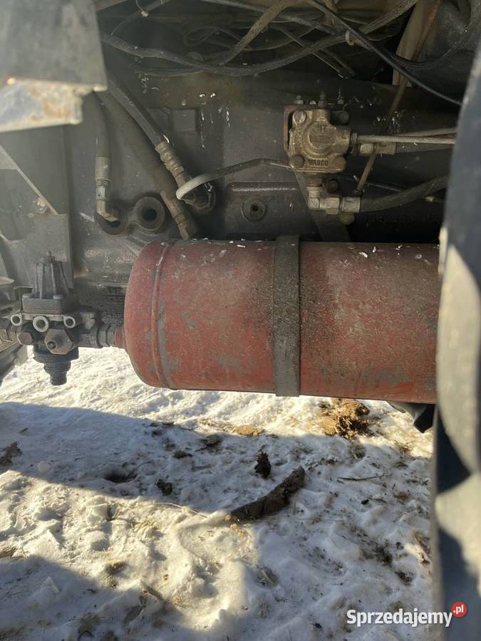 Massey Ferguson 3125 130 koni pneumatyka pomorskie Bobowo