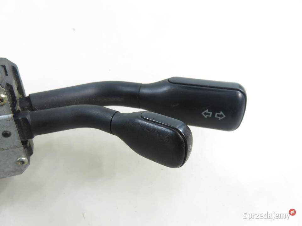 PRZEŁĄCZNIK ZESPOLONY AUDI A4 B5 Avant 4D0953513