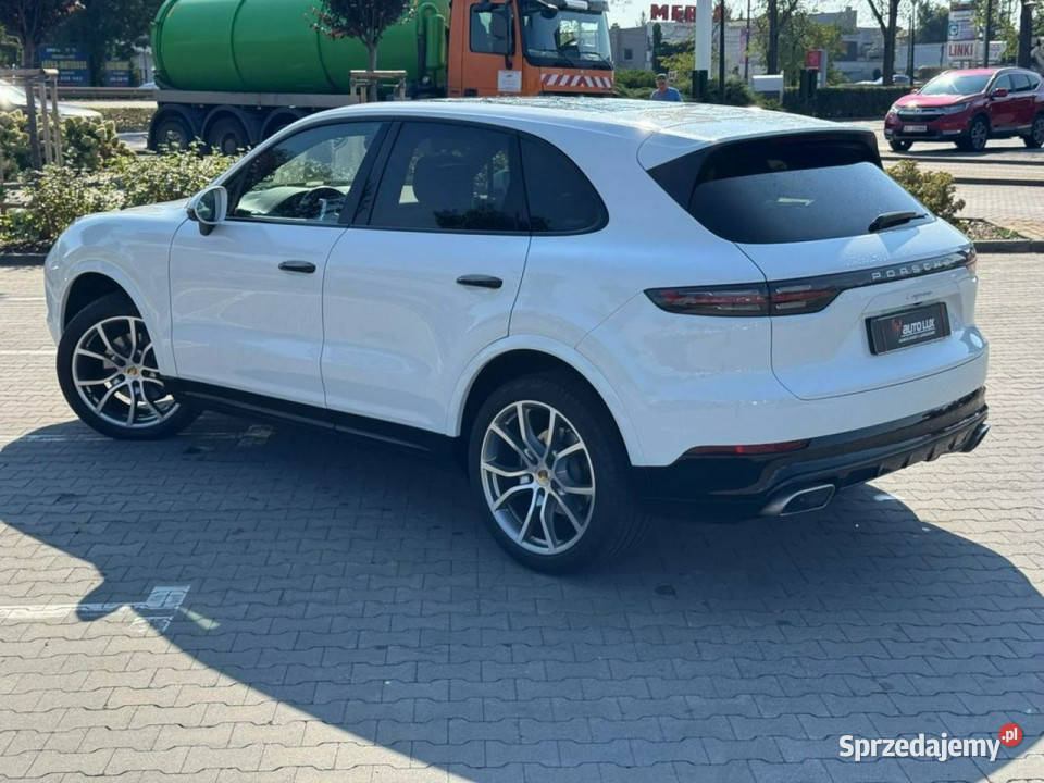 Porsche Cayenne 2019 Porsche Cayenne AWD 4x4 elektryczne lusterka mazowieckie