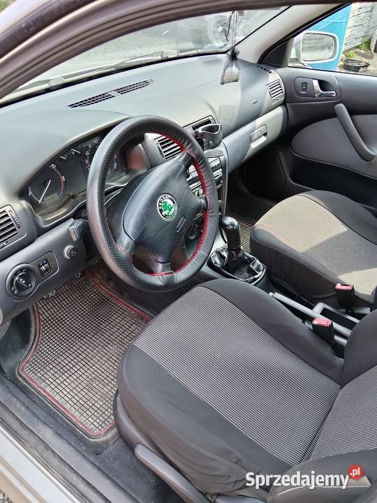Skoda octavia 1 333803km