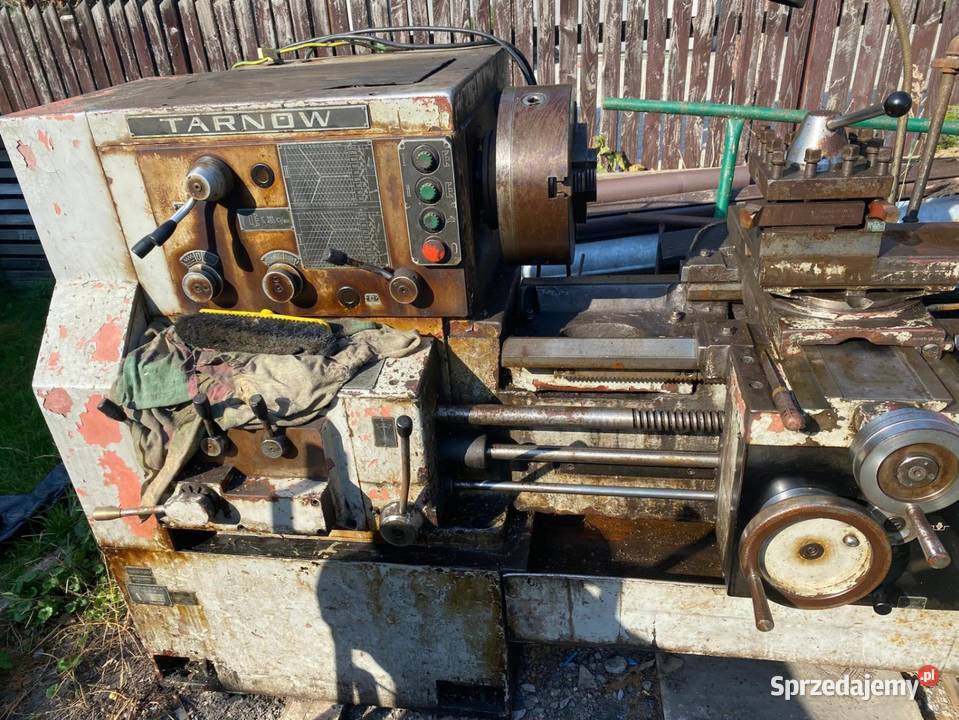 Tokarka uniwersalna TUJ 50 X 2000 Zakłady Lublin