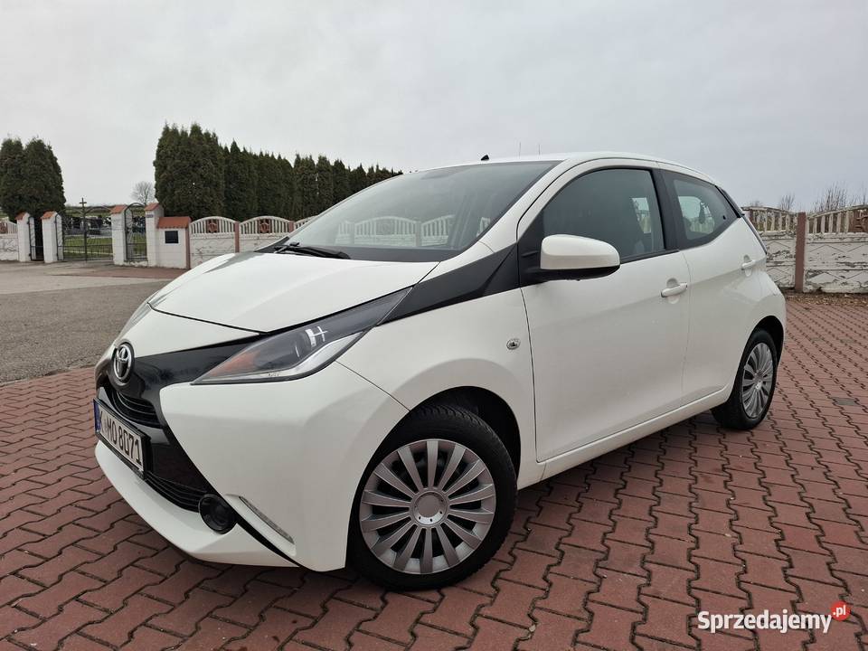 Toyota Aygo 10 BenzynaKlimaTempomatSerwis 105000km świętokrzyskie Pawłów