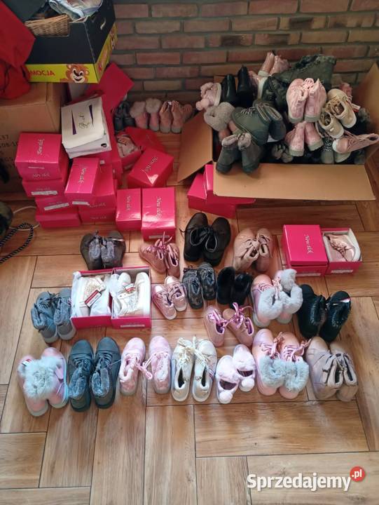 Buty dzieciece Trzewiki i półbuty Biała Podlaska sprzedam