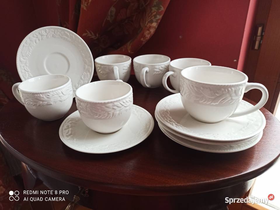 Duża Filiżanka z grubej białej porcelany Z sprzedam