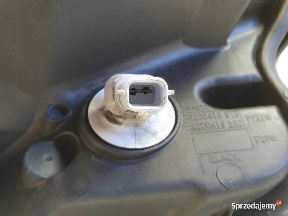 LAMPA PRAWA Renault Kangoo II prawy przód Chełm