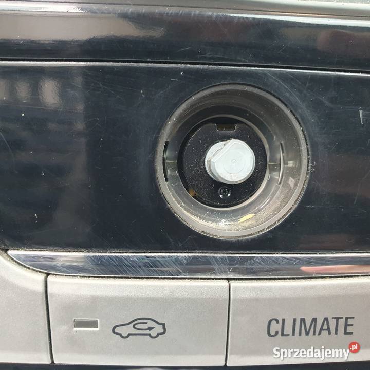 RADIO CD RADIOODTWARZACZ NAWIGACJA NAVI Ford osobowe Wyposażenie wnętrza sprzedam